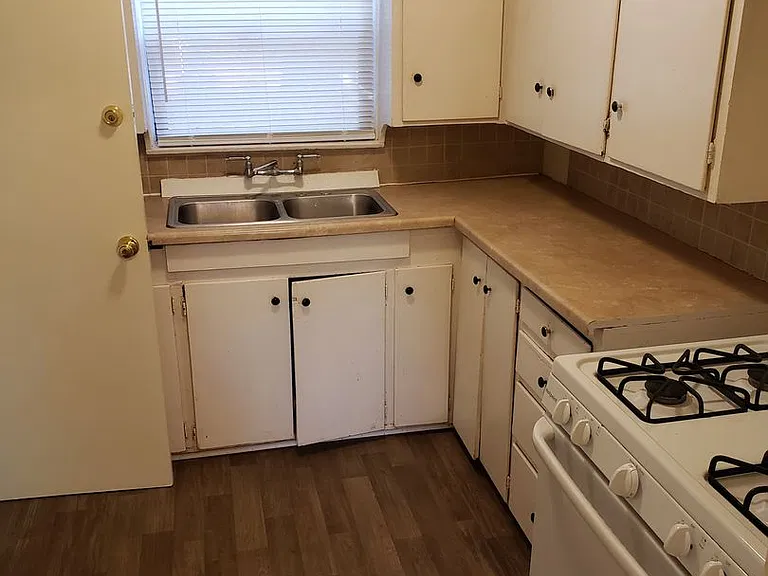 2291 Santa Clara Ave — Photo 15