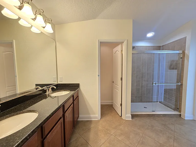 7855 Tuscany Woods Dr — Photo 29