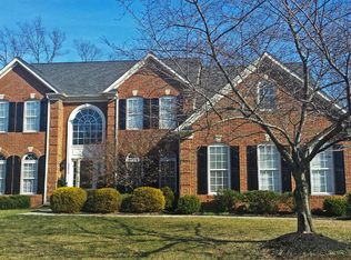 25424 Lemon Tree Pl, Chantilly, VA 20152