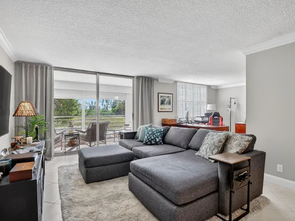 6300 NW 2nd Avenue #306, Boca Raton, FL 33487