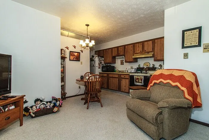 1 bed, 1.0 bath, 500 sqft, $725 — Photo 4