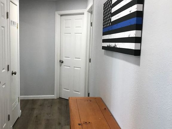 3rd image of 503 S Sinclair Ave