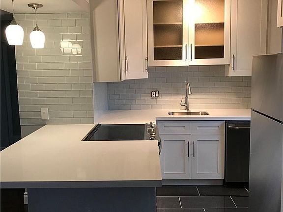 3rd image of 2555 NE 11th Street #PH03