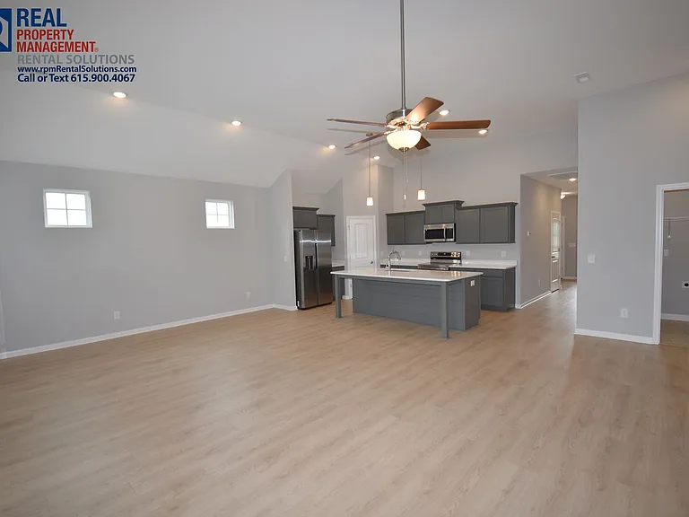 1142 Bluecreek Cir — Photo 5