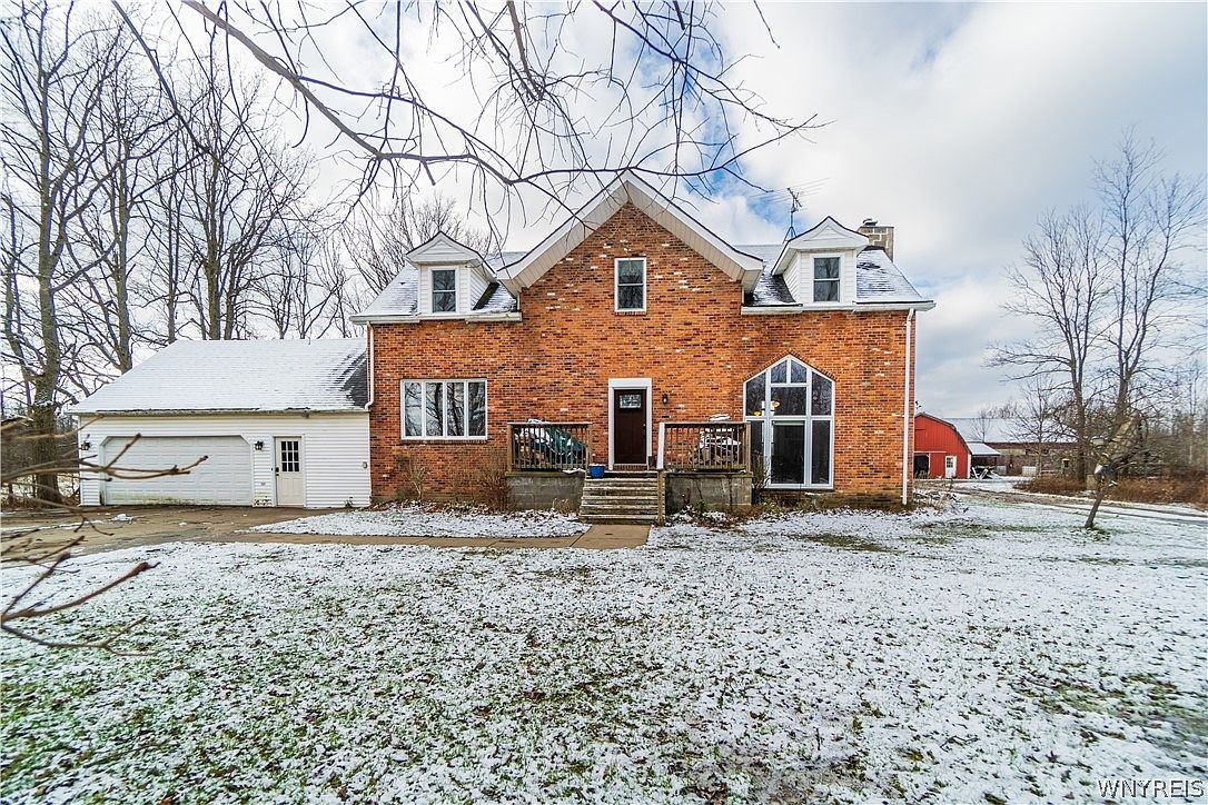 6726 Riddle Rd, Lockport, NY 14094 Zillow