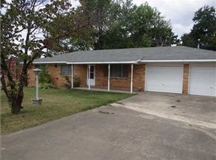2004 S 12th St, Rogers, AR 72758