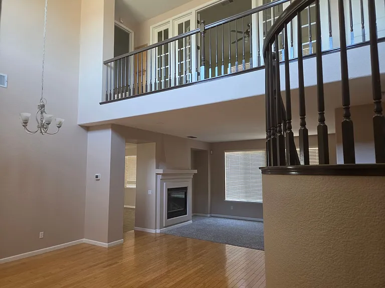 9561 Spring River Way — Photo 3