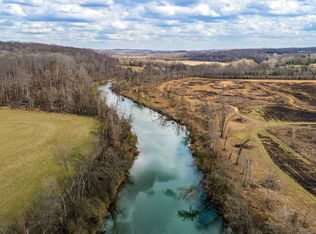 3301 Natural Bridge Rd, Waynesboro, TN 38485