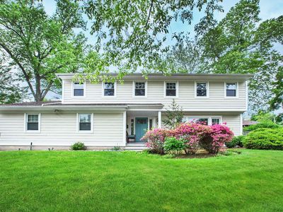 81 Stewart St, Demarest, NJ, 07627