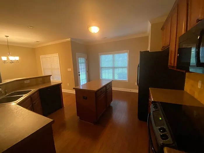 105 Riparian Ct — Photo 9