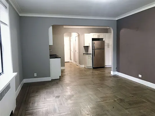 Rented by Bruma Realty LLC | media 9