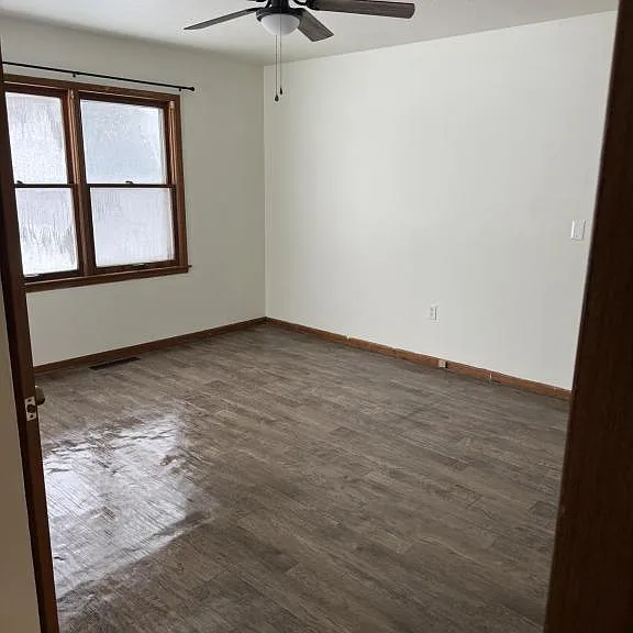 602 W Jackson St — Photo 11