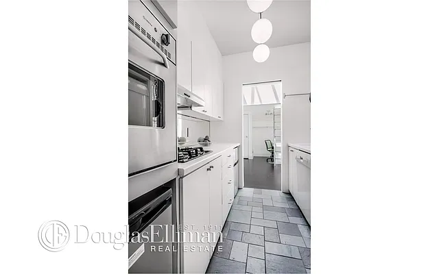 Sold by Douglas Elliman | media 32