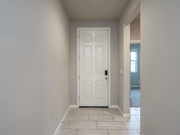 3555 Encino Ave — Photo 5