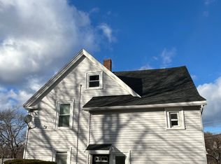114 Town Hill St #2, Quincy, MA 02169