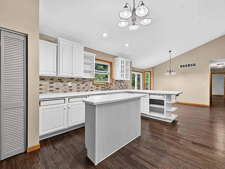6 Hadley Ln — Photo 25