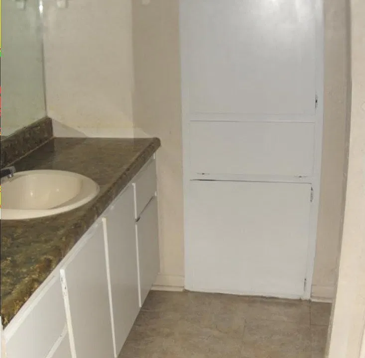006_Bathroom_02012022
