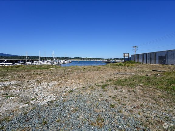 2nd image of 1502 5th Street