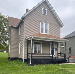 409 Washington St, Woodstock, IL, 60098