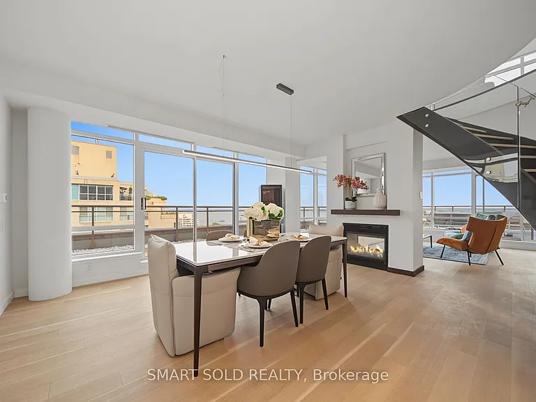 500 Queens Quay W #Penthouse 01E — Photo 13