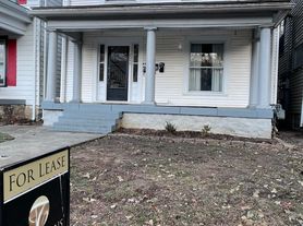 2049 Alta Ave, Louisville, KY