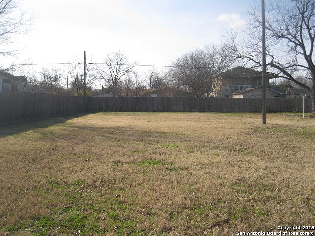 1st image of 1526 W Laurel