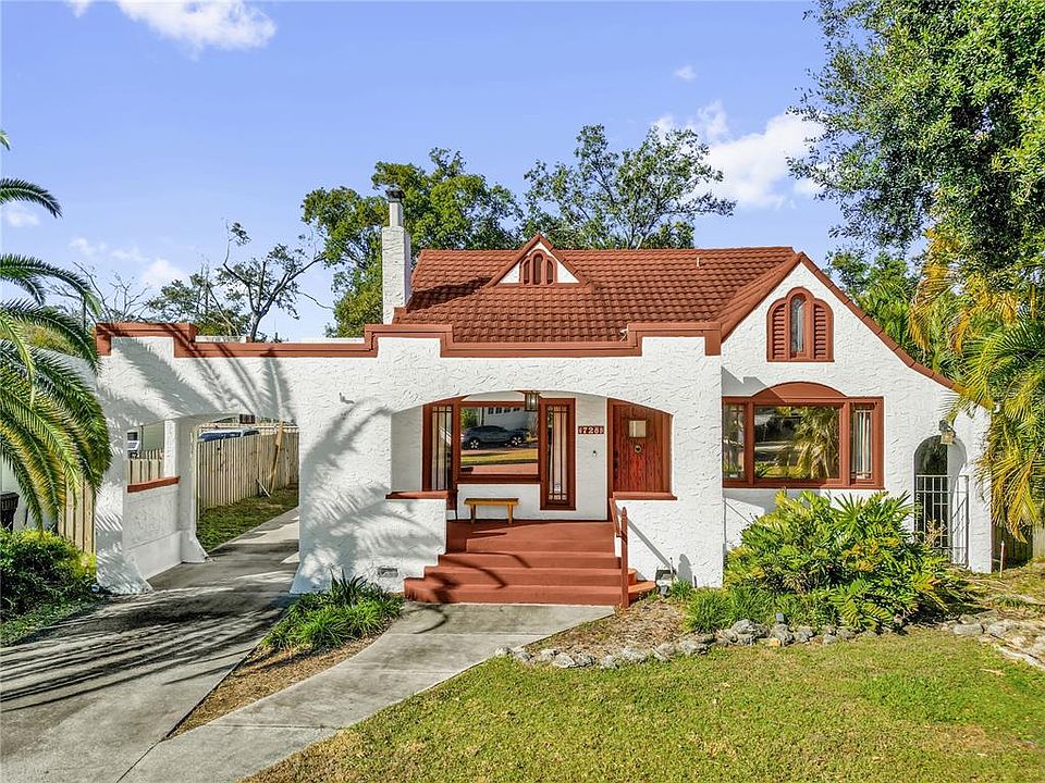 1st image of 728 Palm Dr