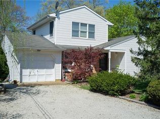 520 Pirate Ln, Manahawkin, NJ 08050