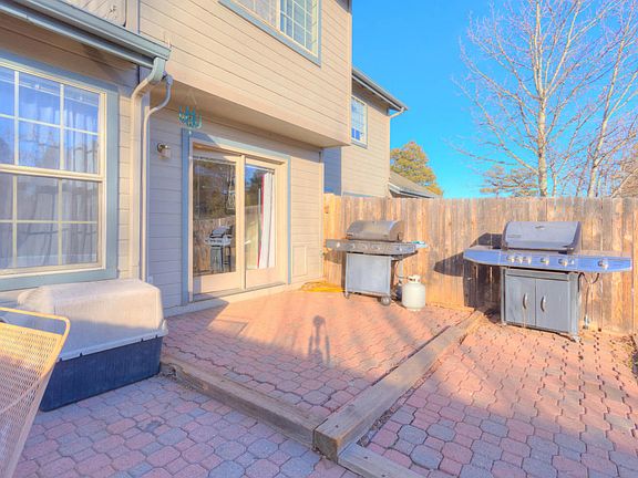 3rd image of 4161 E Village Cir