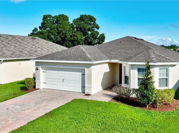 10548 Crossback Ln, Lehigh Acres, FL 33936