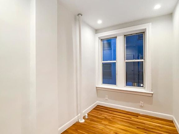 5th image of 504 W 167th St #1BB