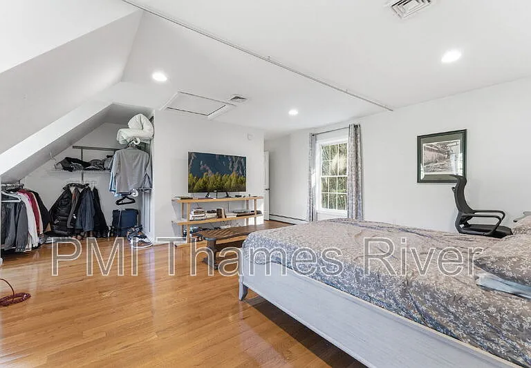 62 Terry Rd — Photo 43