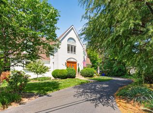 4428 Brookside Dr, Alexandria, VA 22312