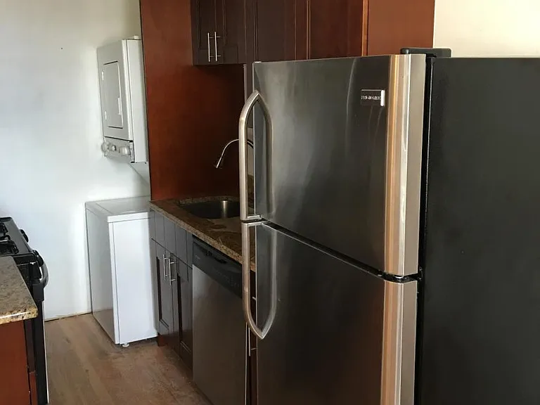 809 W Platt St #7 — Photo 5
