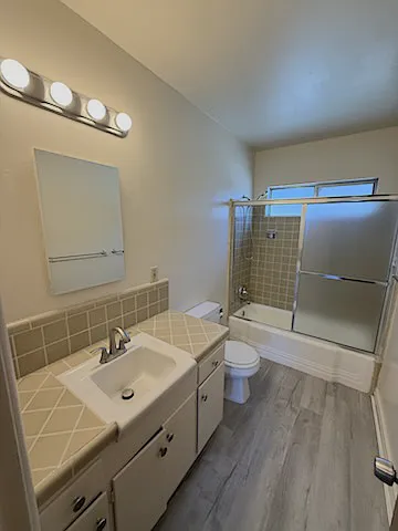 1 bed, 800 sqft, $1,900 — Photo 4