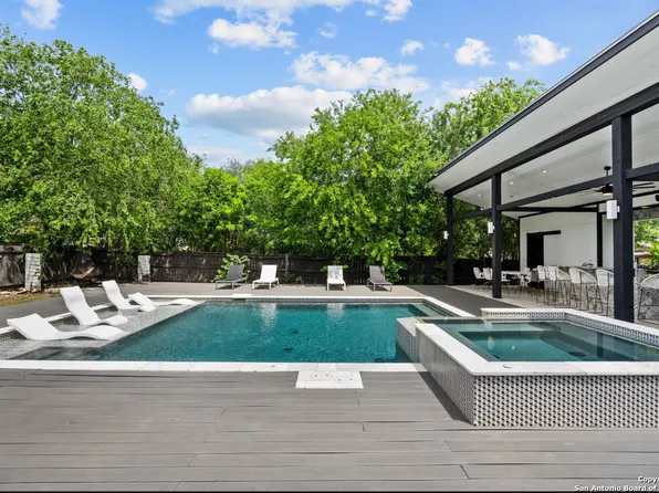 12302 Mapletree, San Antonio, TX 78249
