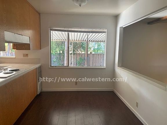 3rd image of 10785 S Blaney Ave