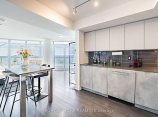30 Gibbs Rd #1309, Toronto, ON M9B0E4