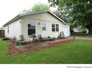 204 Hickory St, Mahomet, IL 61853