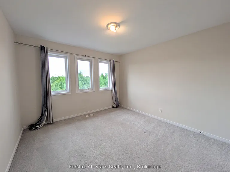 76 Alcorn Dr — Photo 17