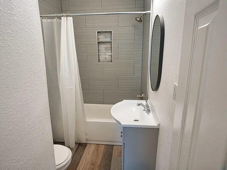 26314 FM 457 — Photo 13