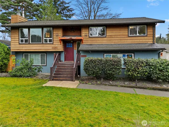 1914 Sandalwood Street, Mount Vernon, WA 98273