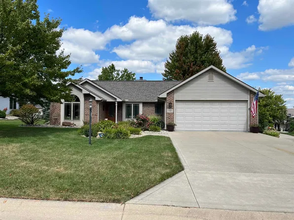 1773 E Ravenwood Ln, Columbia City, IN 46725