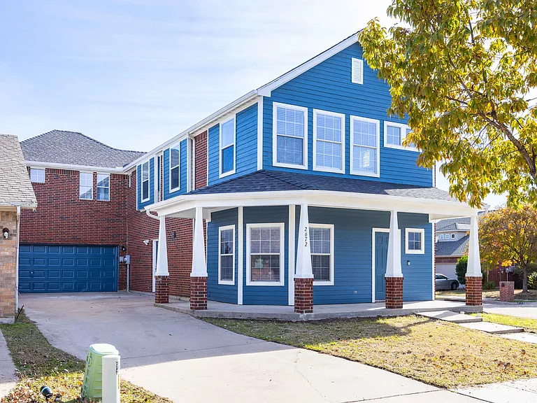 2672 Blackstone Dr — Photo 23