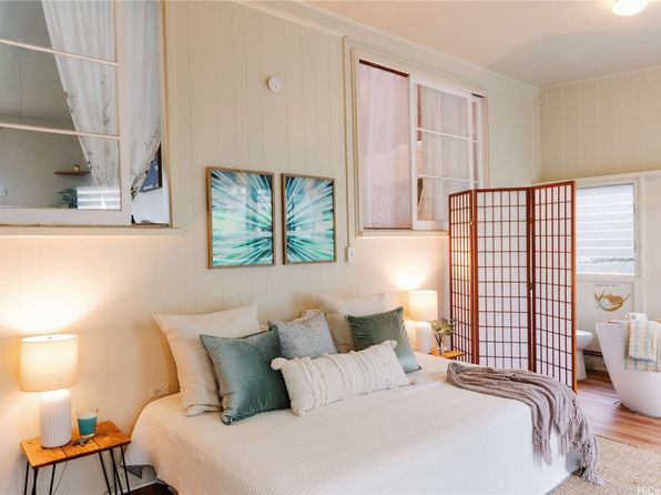 2813 Dow St, Honolulu, HI 96817