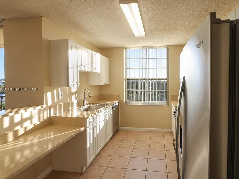 520 SE 5th Ave #1603 — Photo 23