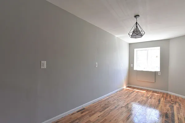 Rented by Clove Realty LLC | media 23