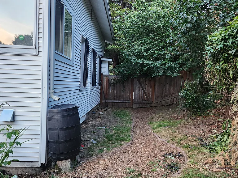 5035 35th Ave S — Photo 17