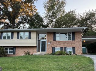 903 Carole Ct SE, Vienna, VA 22180