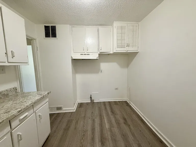 628 Annie Laura Dr — Photo 6